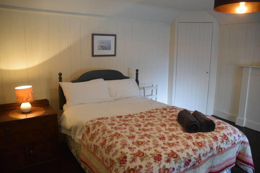 Mackinnon Cottage - 3 Bedroom Cottage Broadford (Isle of Skye) Εξωτερικό φωτογραφία